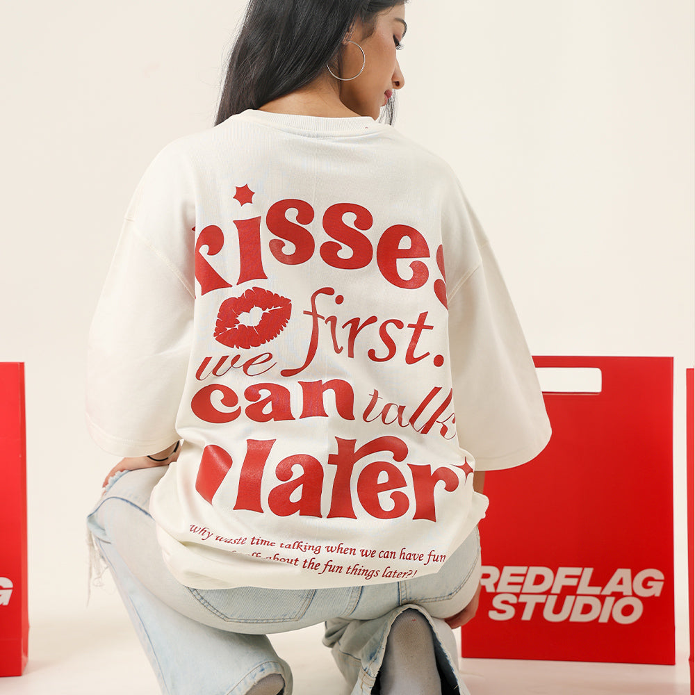 KISSES T-Shirt