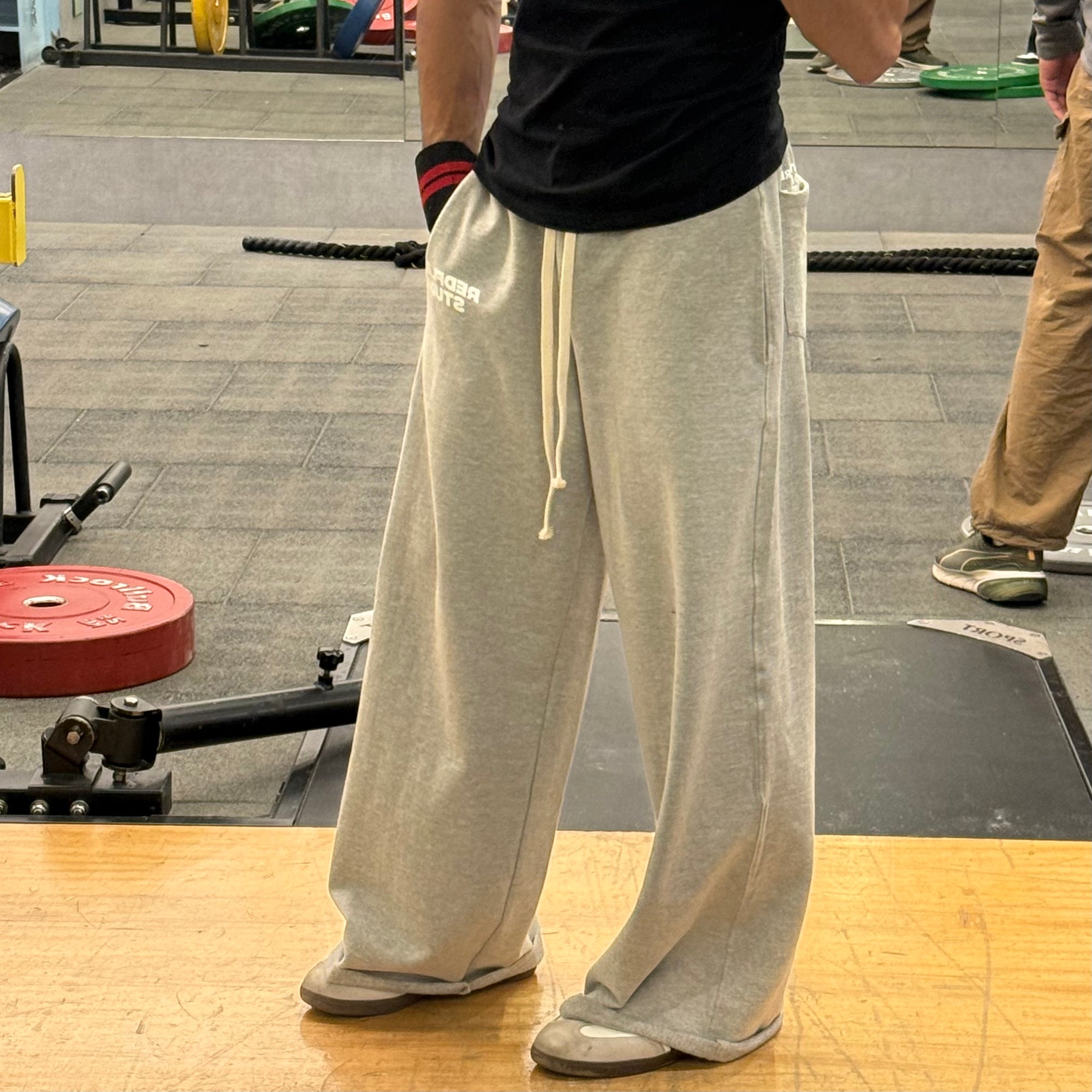 NOT YOUR BASIC SWEATPANTS (GRAY)