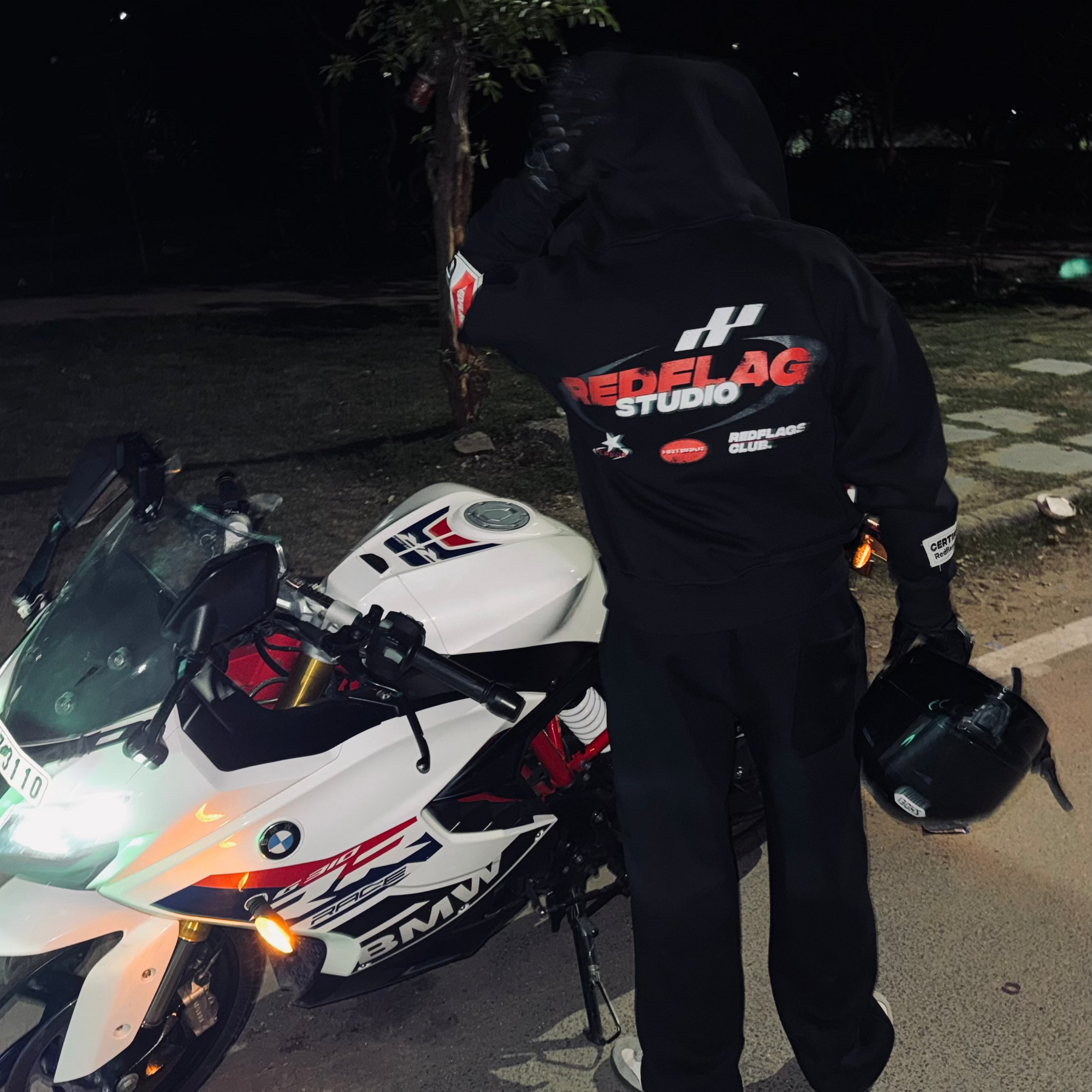 REDFLAGS CLUB HOODIE