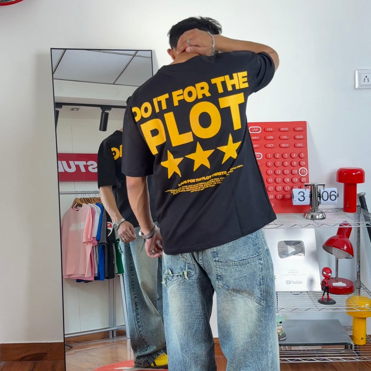 PLOT T-shirt