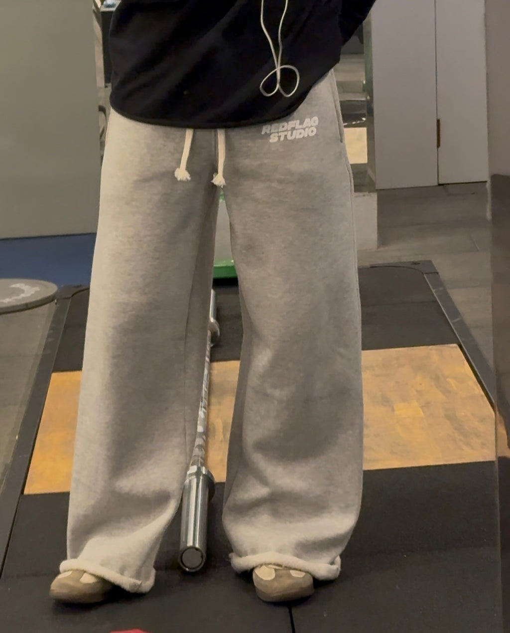 NOT YOUR BASIC SWEATPANTS (GRAY)