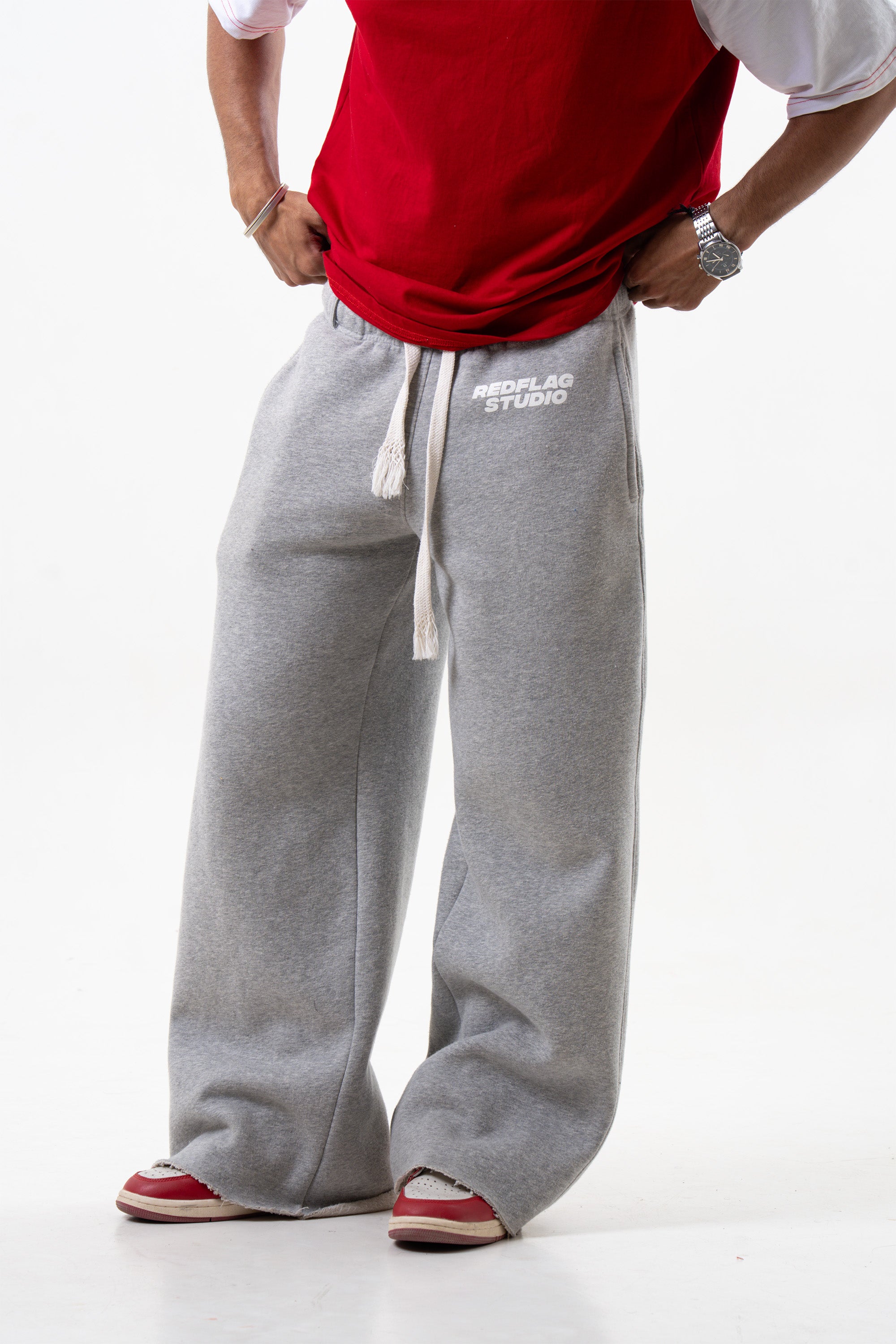 NOT YOUR BASIC SWEATPANTS (GRAY)